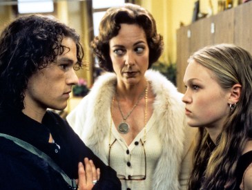 Heath Ledger, Allison Janney & Julia Stiles in '10 Things I Hate About You'